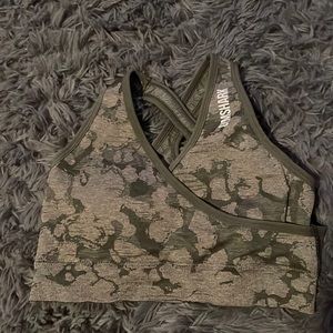 gymshark green camo sports bra